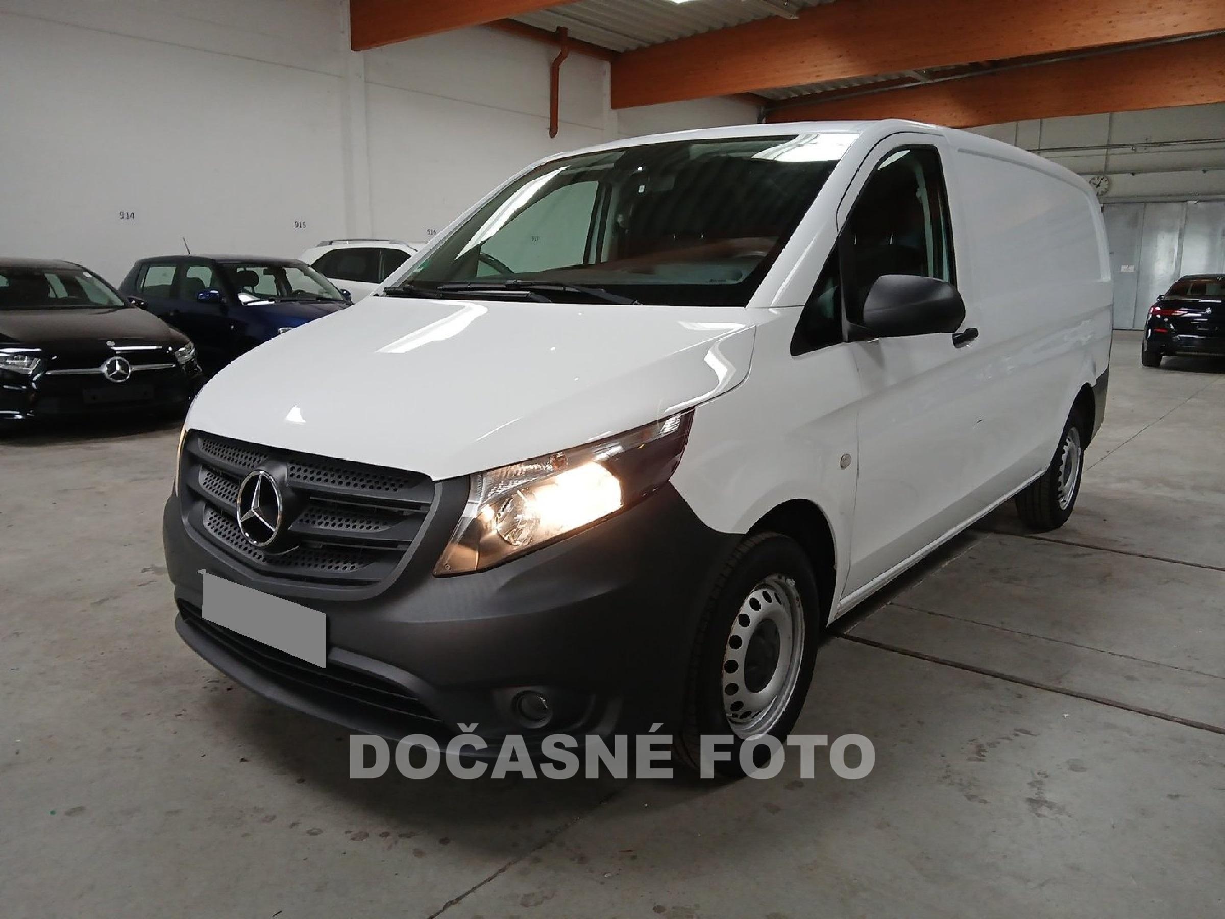 Mercedes-Benz Vito, 2021 - pohled č. 2