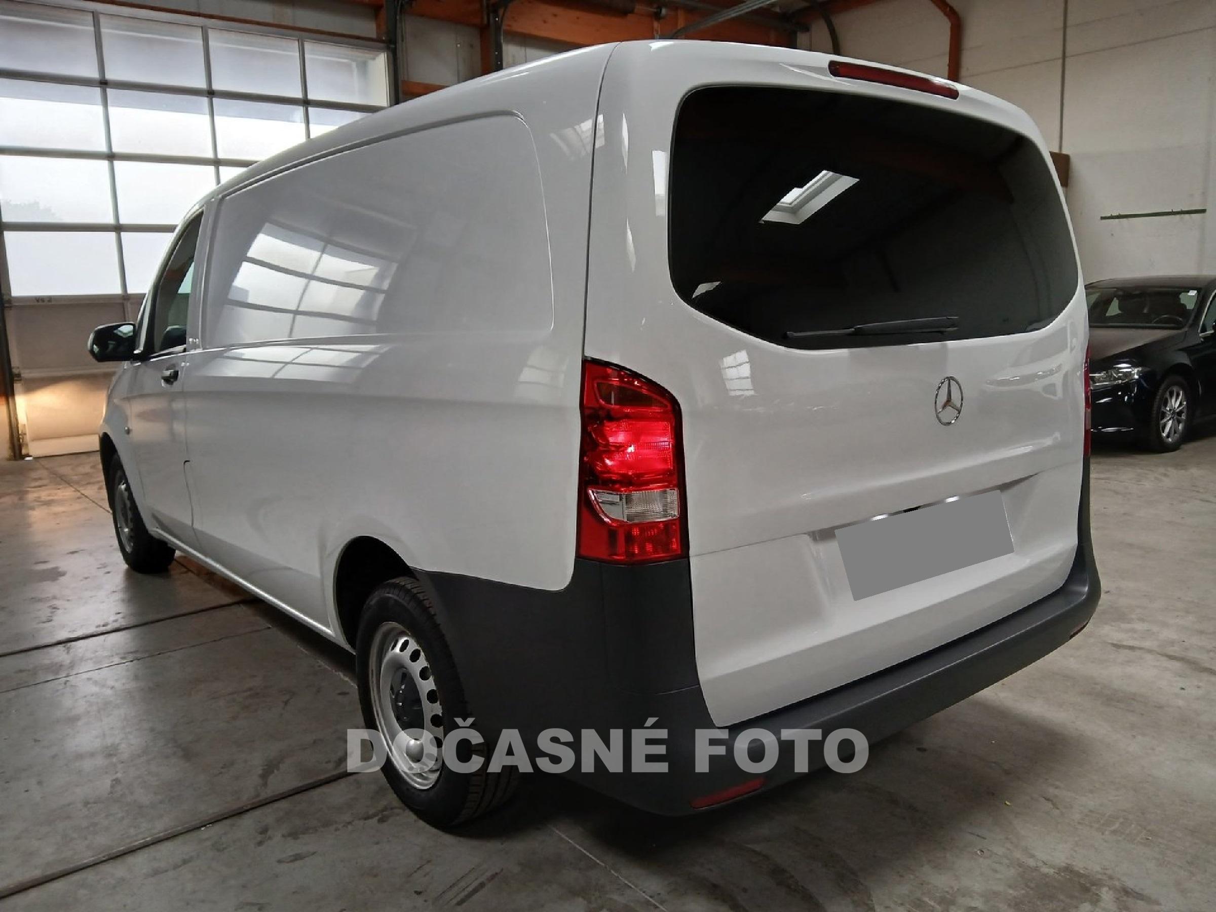 Mercedes-Benz Vito, 2021 - pohled č. 5