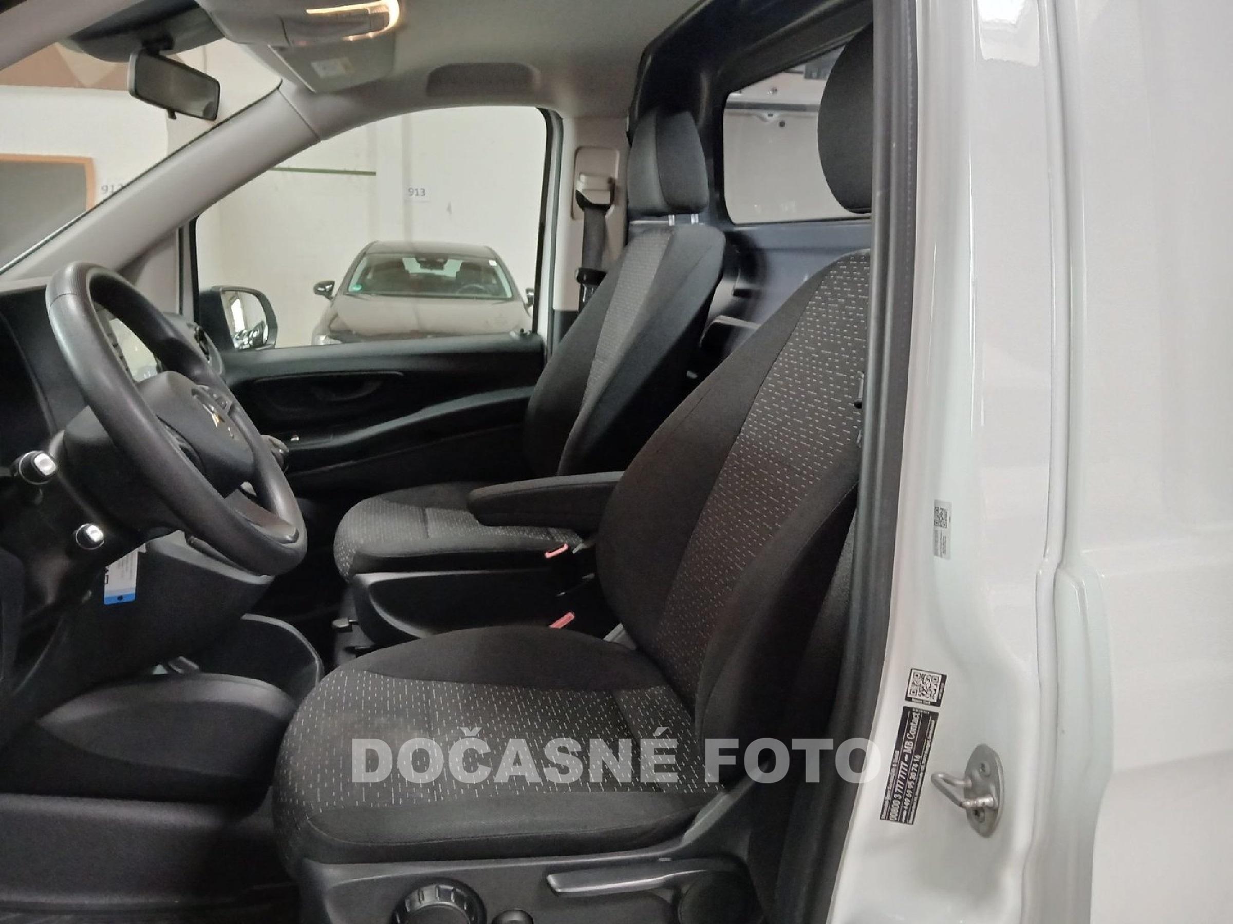 Mercedes-Benz Vito, 2021 - pohled č. 9