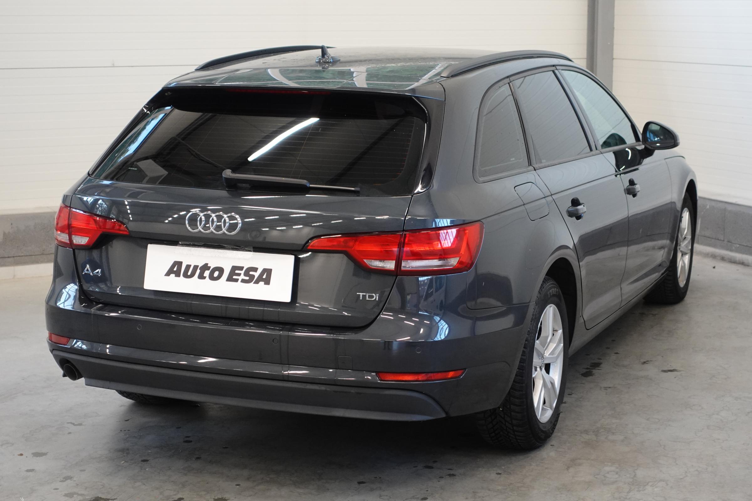 Audi A4, 2017 - pohled č. 6