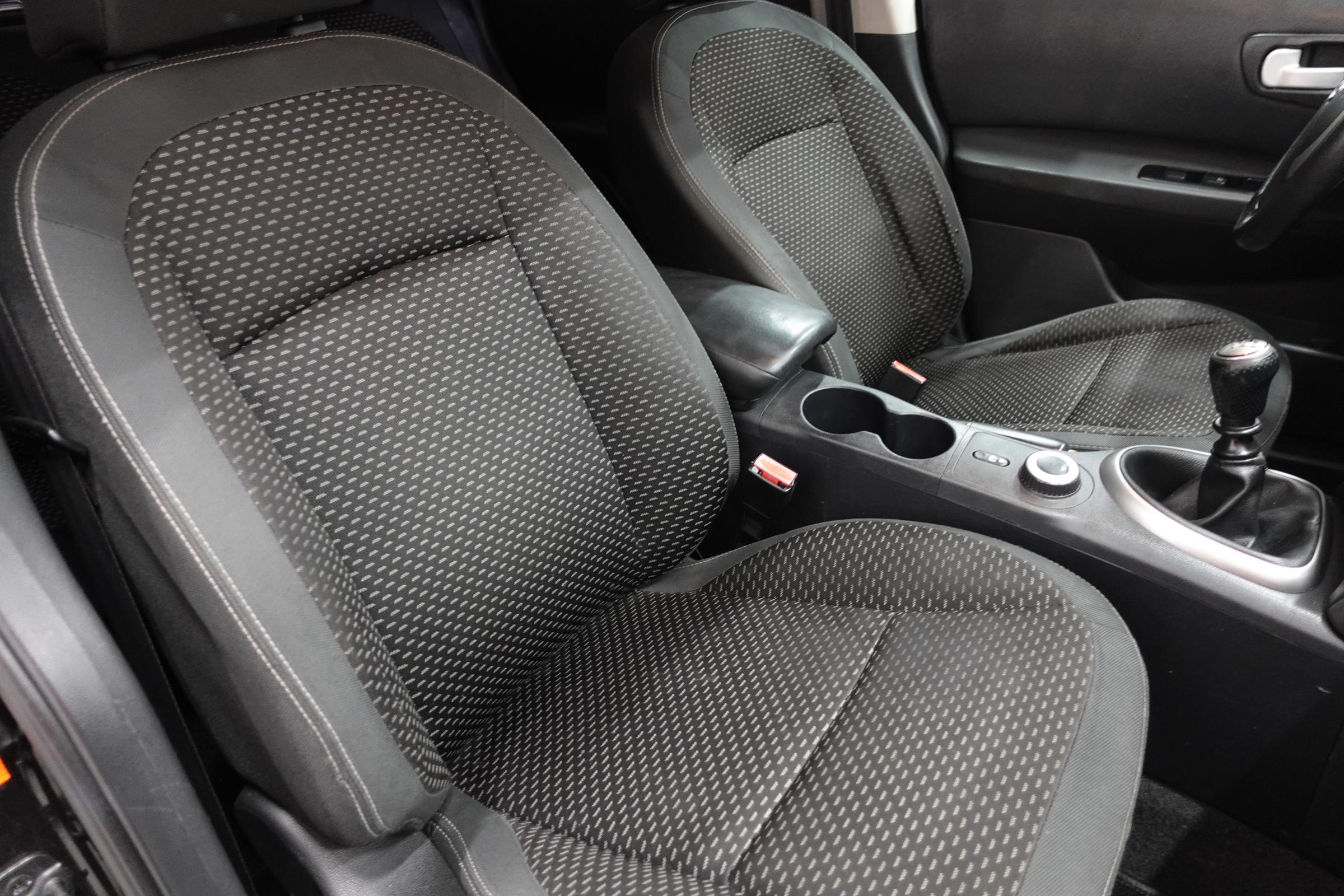 Nissan Qashqai, 2009 - pohled č. 12