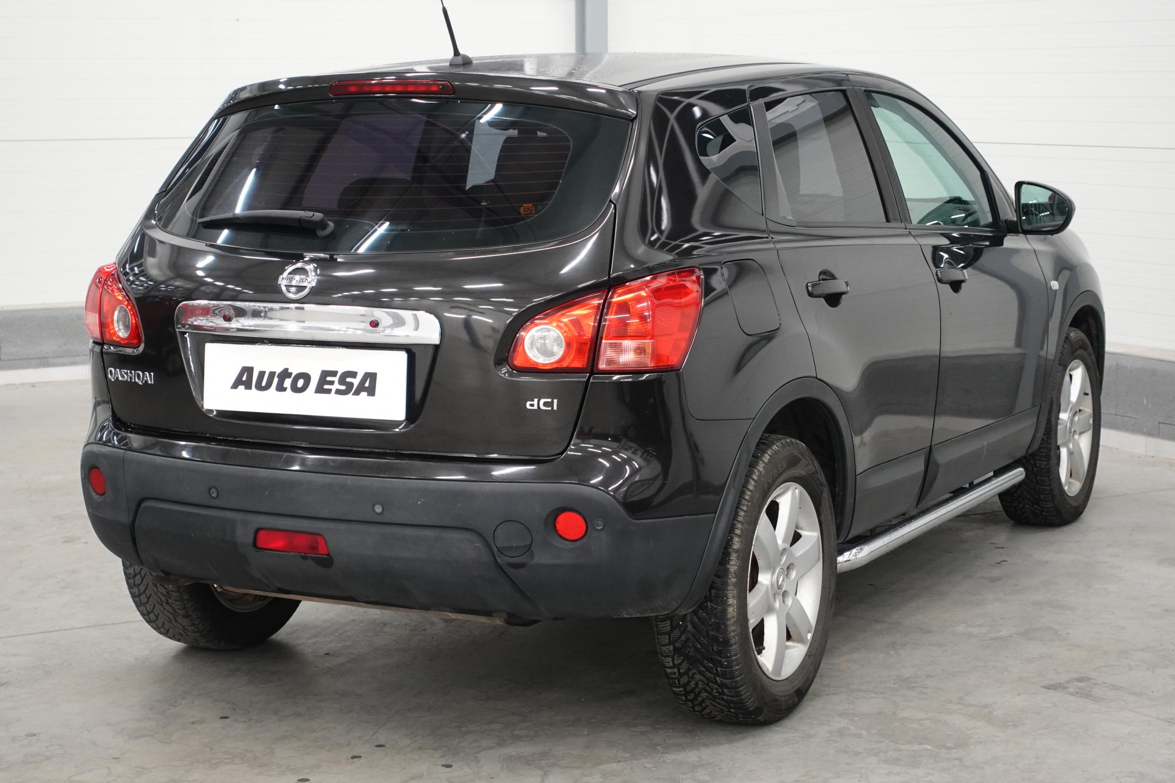 Nissan Qashqai, 2009 - pohled č. 4