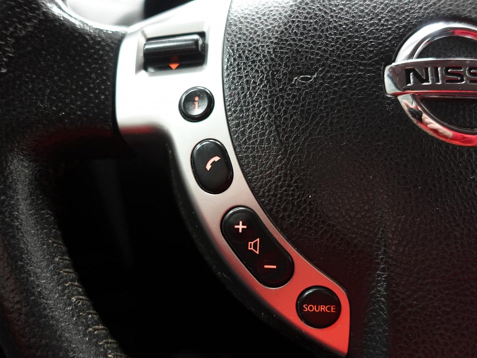 Nissan Qashqai 2.0  4x4