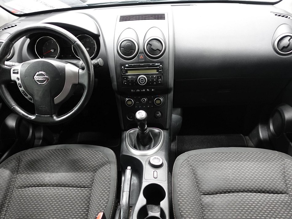 Nissan Qashqai 2.0  4x4