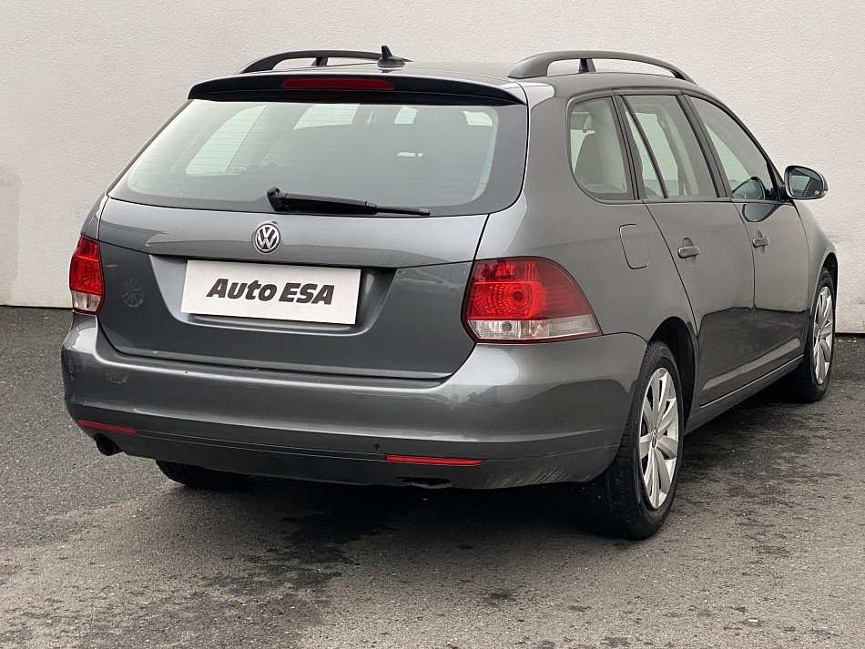 Volkswagen Golf 1.6 TDi Trendline