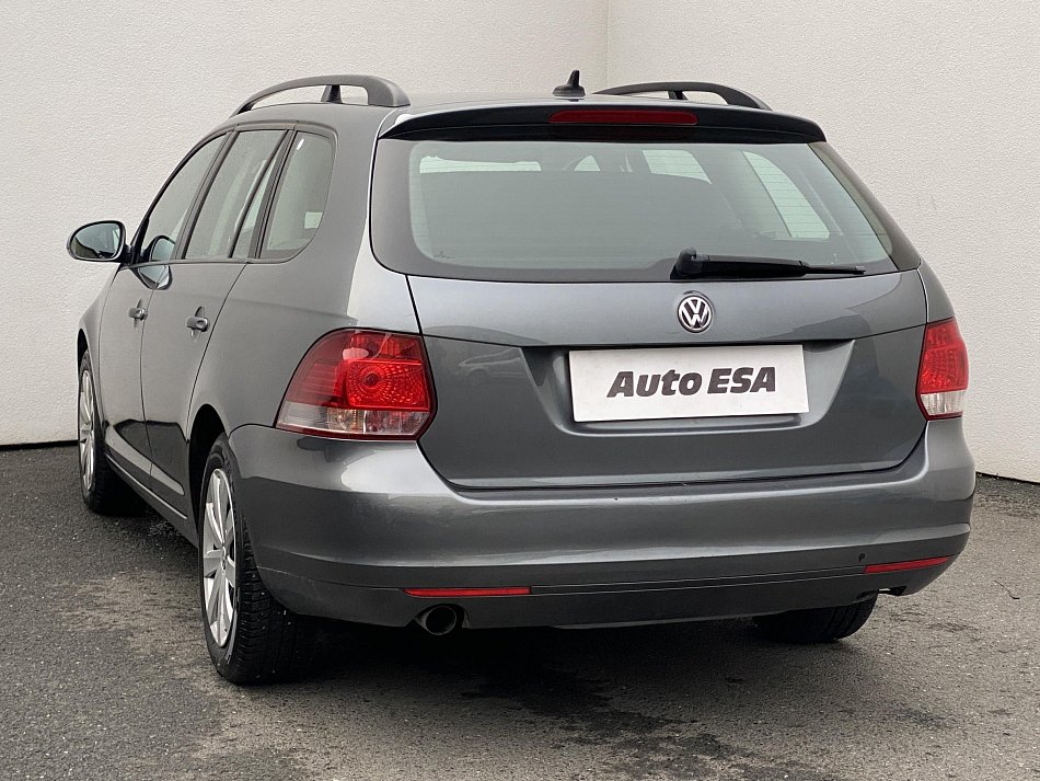 Volkswagen Golf 1.6 TDi Trendline