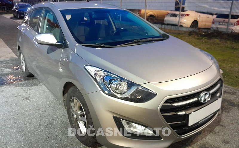 Hyundai I30 1.6 i 
