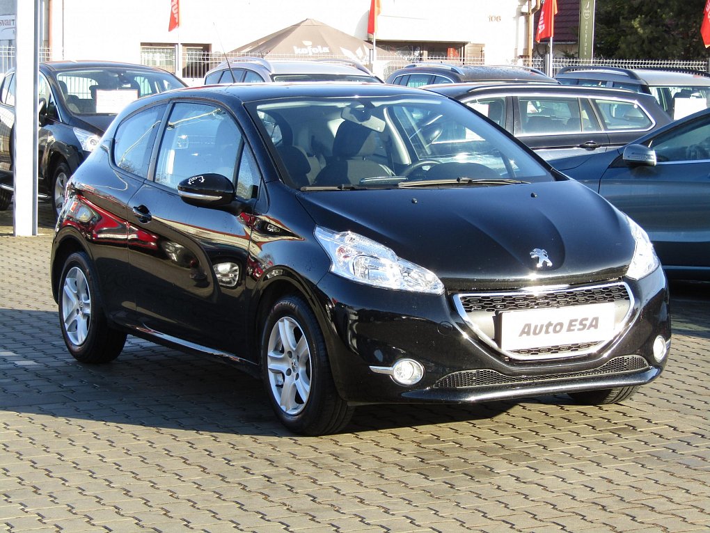 Peugeot 208 1.2PT Active