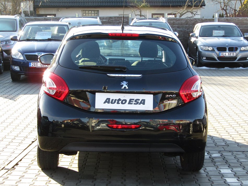 Peugeot 208 1.2PT Active