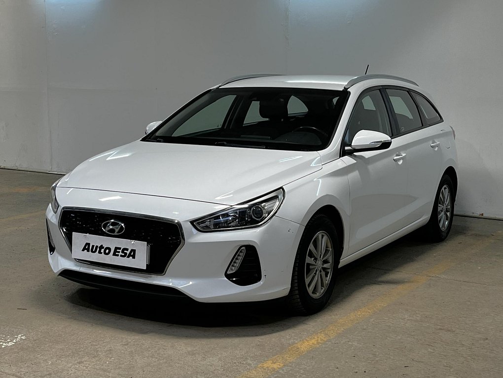 Hyundai I30 1.4 T-GDi Trikolor