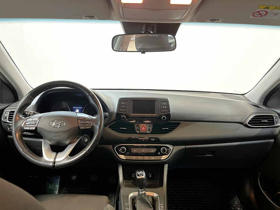 Hyundai I30 1.4 T-GDi Trikolor