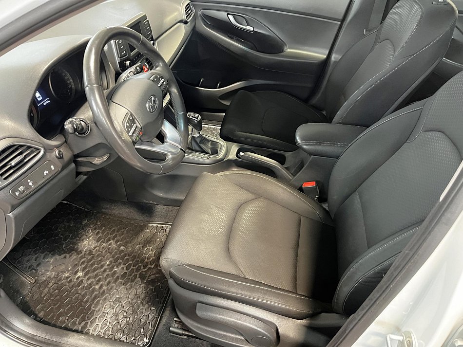 Hyundai I30 1.4 T-GDi Trikolor