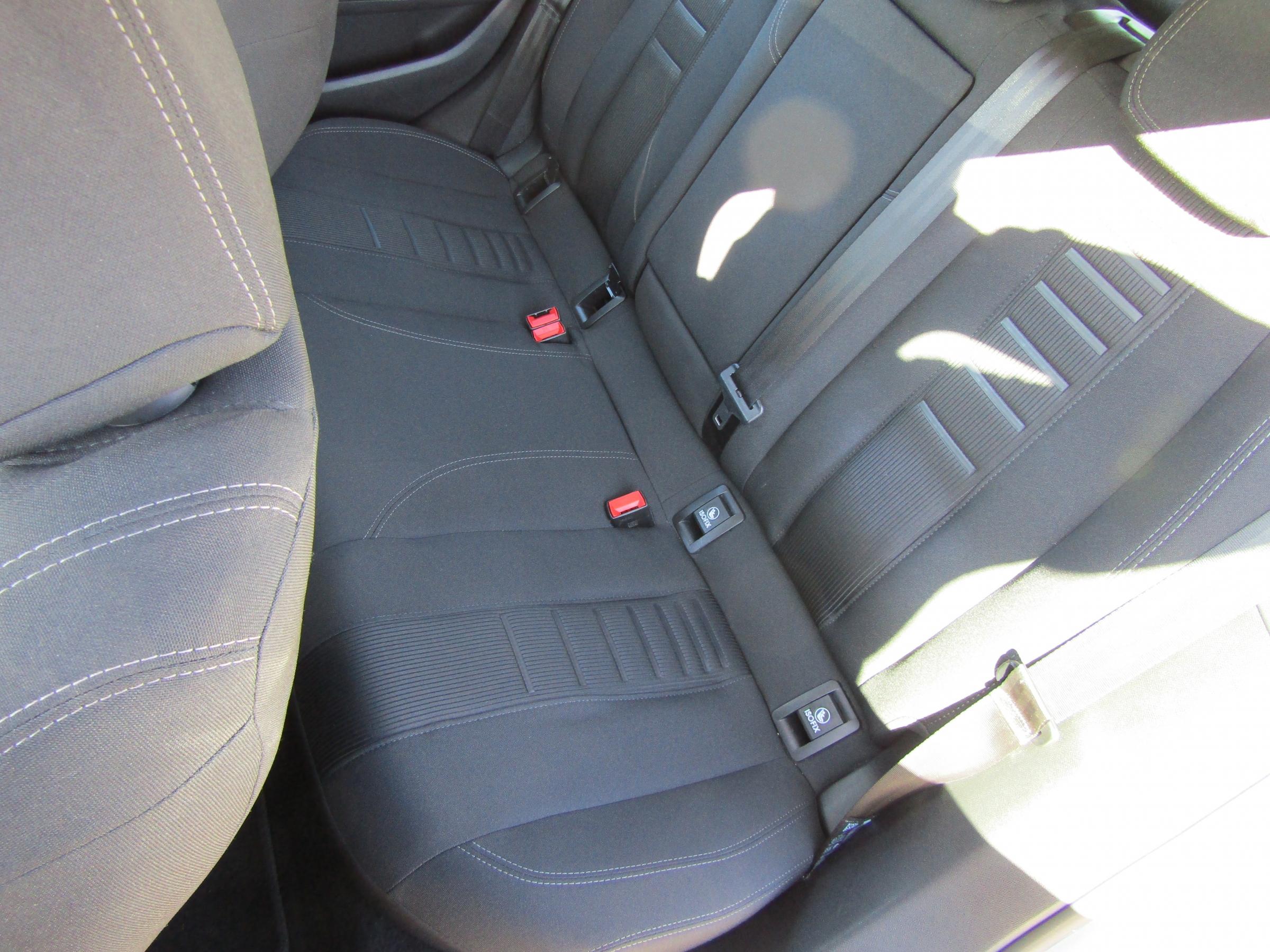 Peugeot 308, 2014 - pohled č. 10