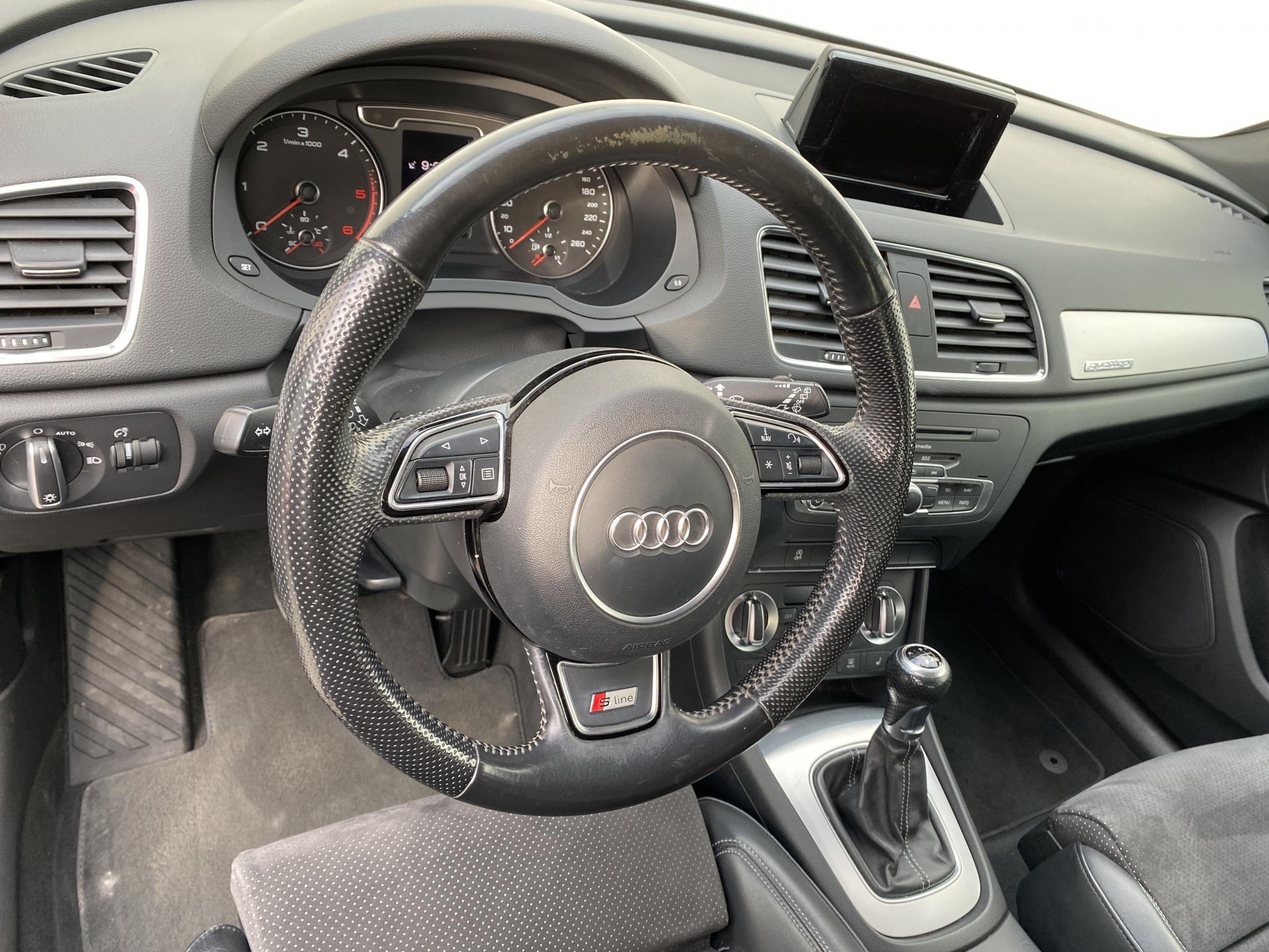 Audi Q3, 2014 - pohled č. 12