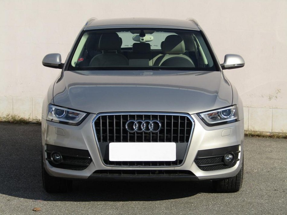Audi Q3 2.0 TDi S-line quattro