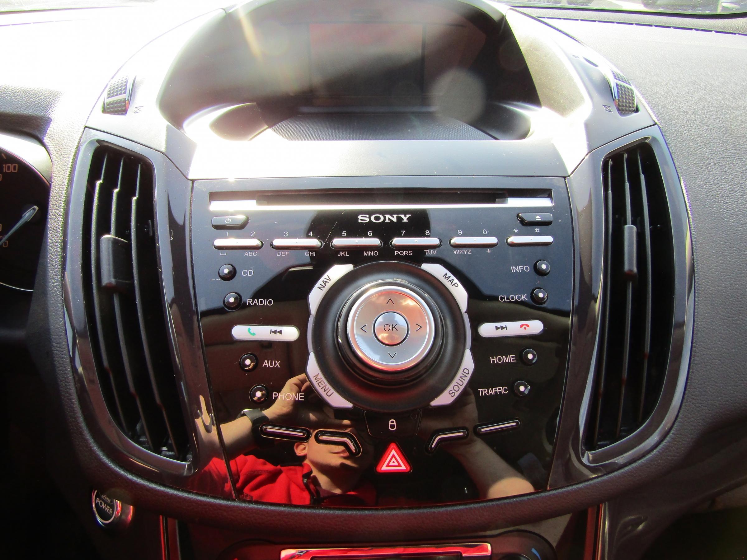 Ford Kuga, 2013 - pohled č. 11