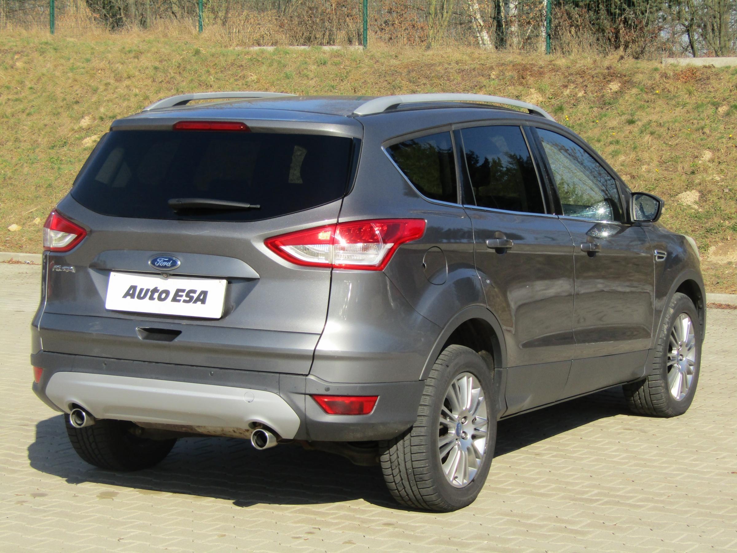 Ford Kuga, 2013 - pohled č. 4