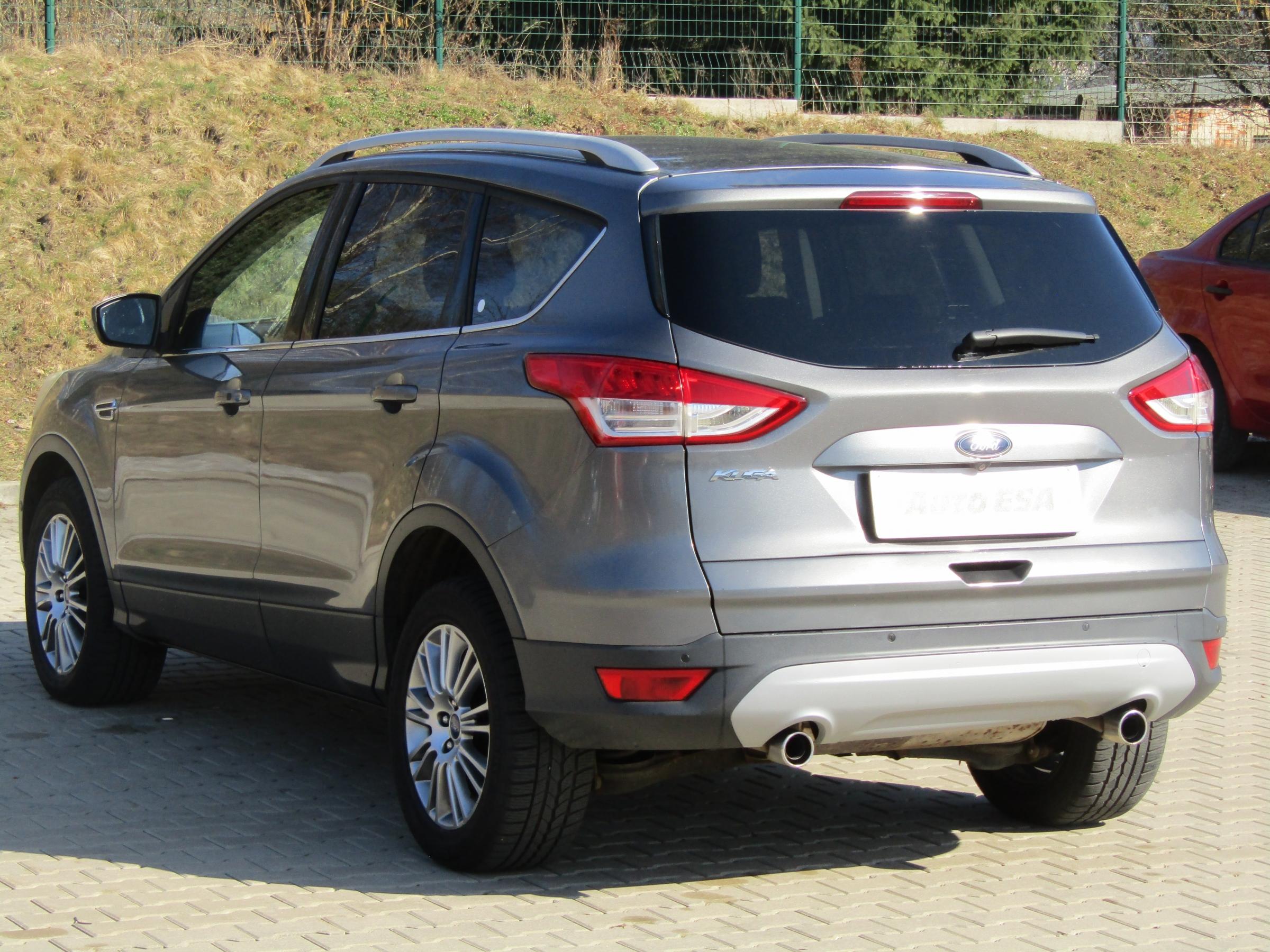 Ford Kuga, 2013 - pohled č. 6