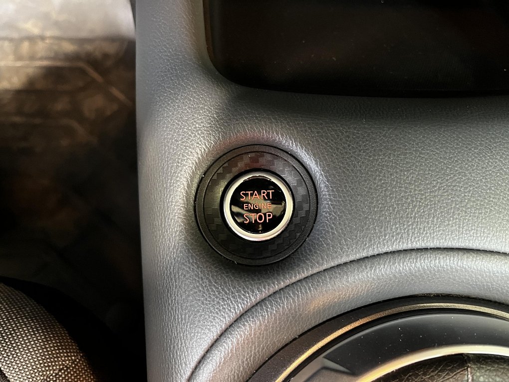 Nissan Juke 1.0 DiG-T N-Connecta