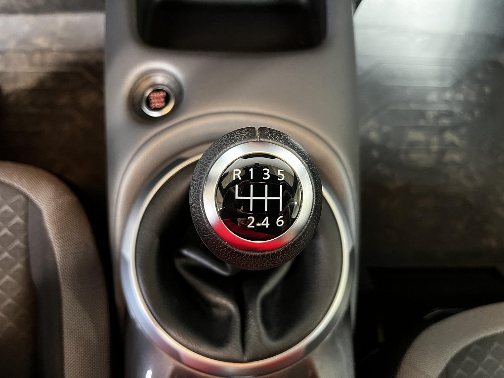 Nissan Juke 1.0 DiG-T N-Connecta