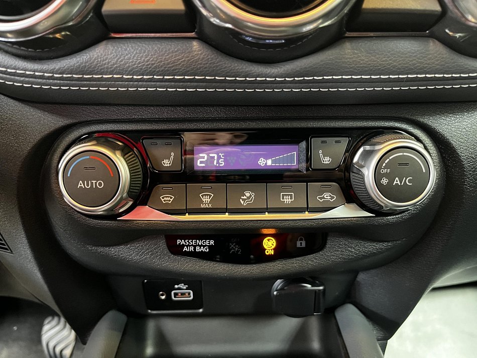 Nissan Juke 1.0 DiG-T N-Connecta