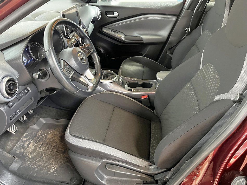 Nissan Juke 1.0 DiG-T N-Connecta