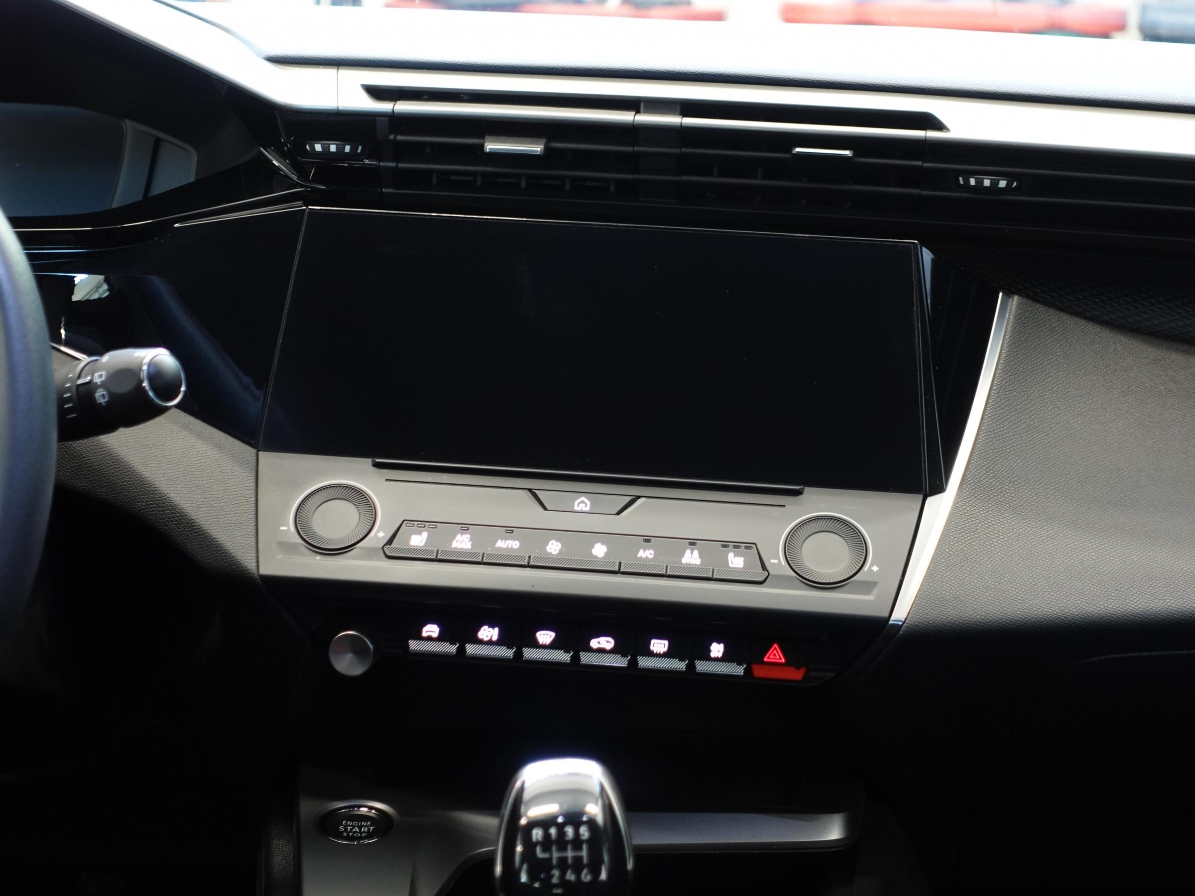 Peugeot 308, 2022 - pohled č. 13