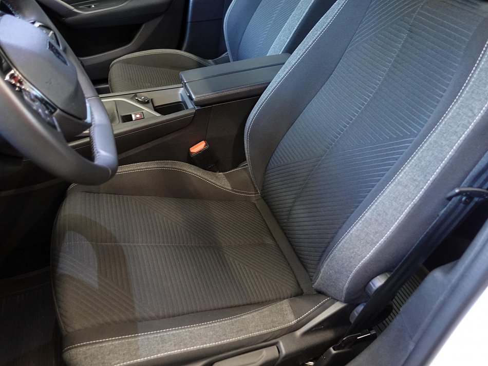 Peugeot 308 1.2PT 