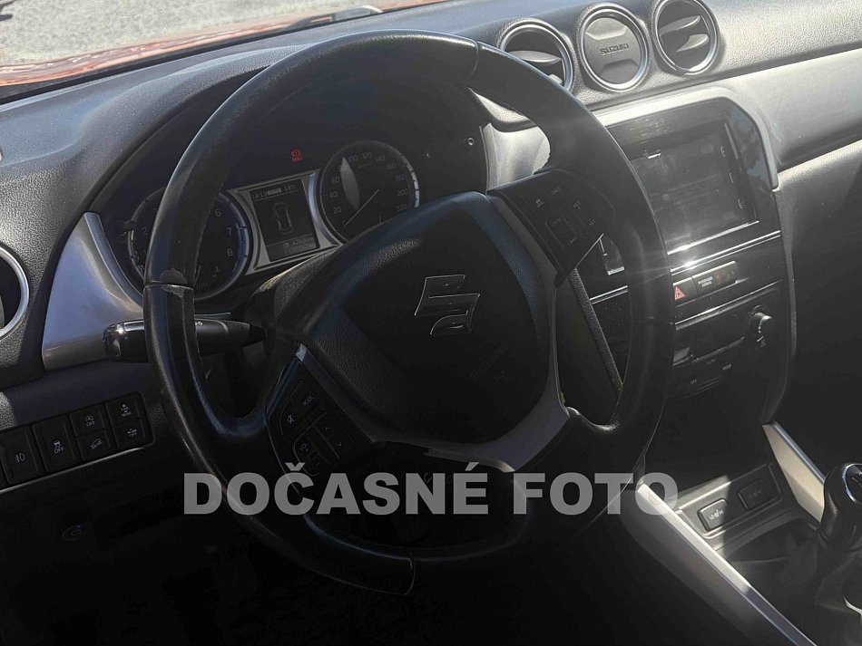 Suzuki Vitara 1.6 VVT 
