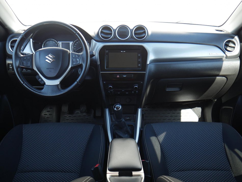 Suzuki Vitara 1.6 VVT  4x4, LPG