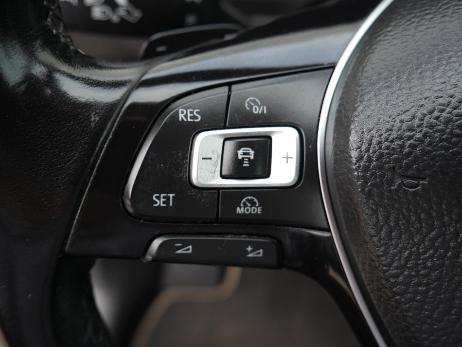 Volkswagen Tiguan 2.0 TDi  4x4