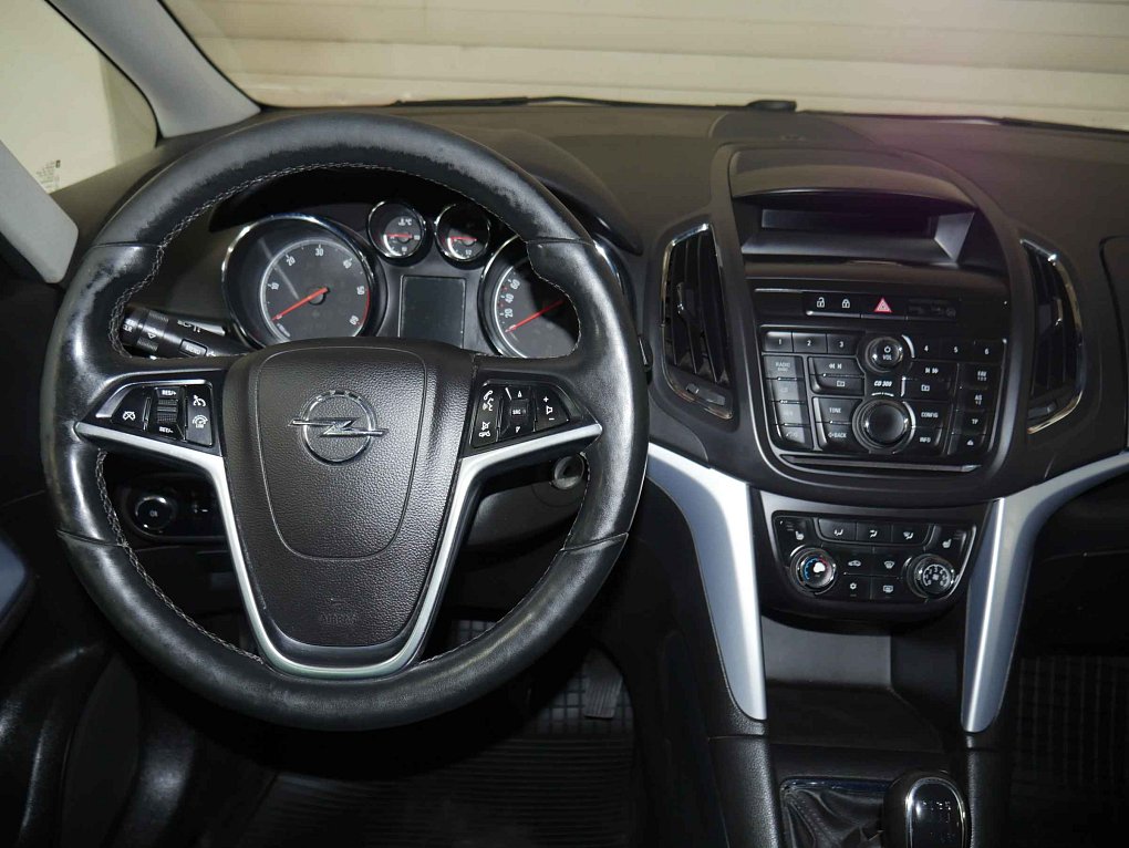 Opel Zafira 2.0 CDTI 