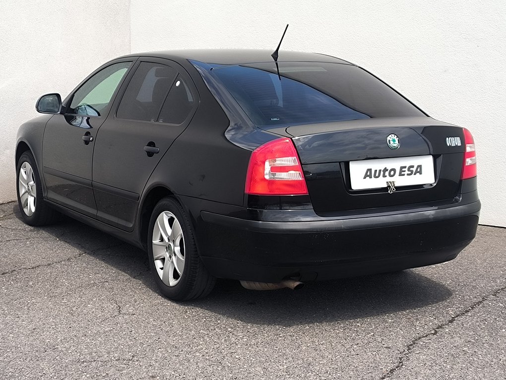 Škoda Octavia II 1.6MPi Tour