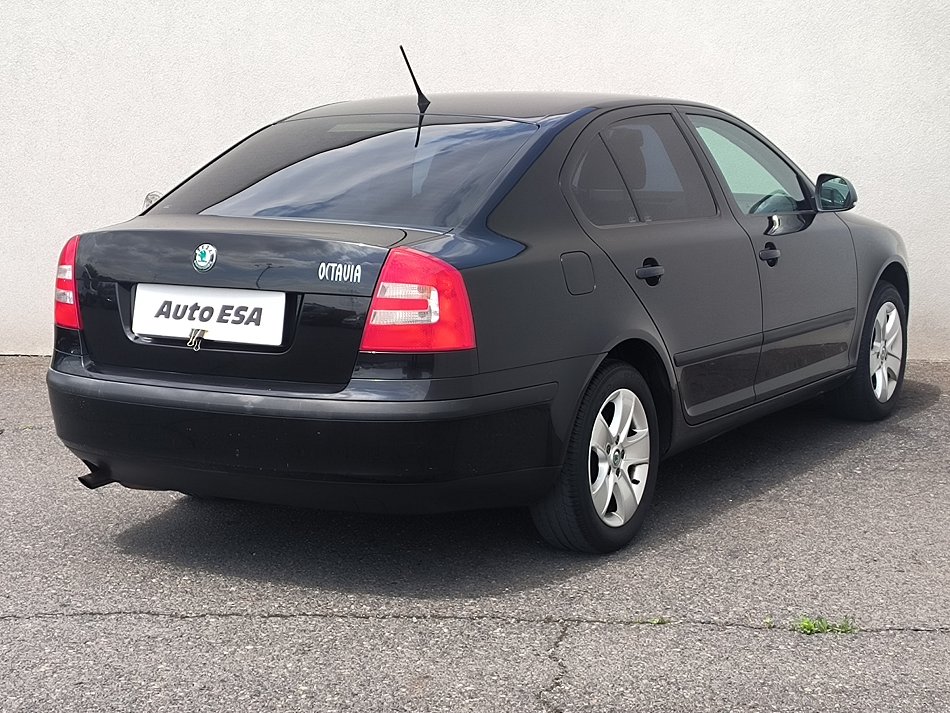 Škoda Octavia II 1.6MPi Tour