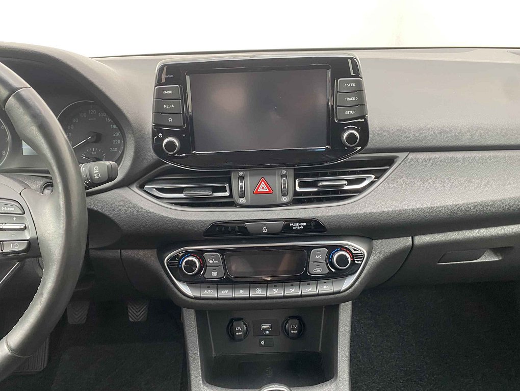 Hyundai I30 1.5 T-GDi Smart 48V