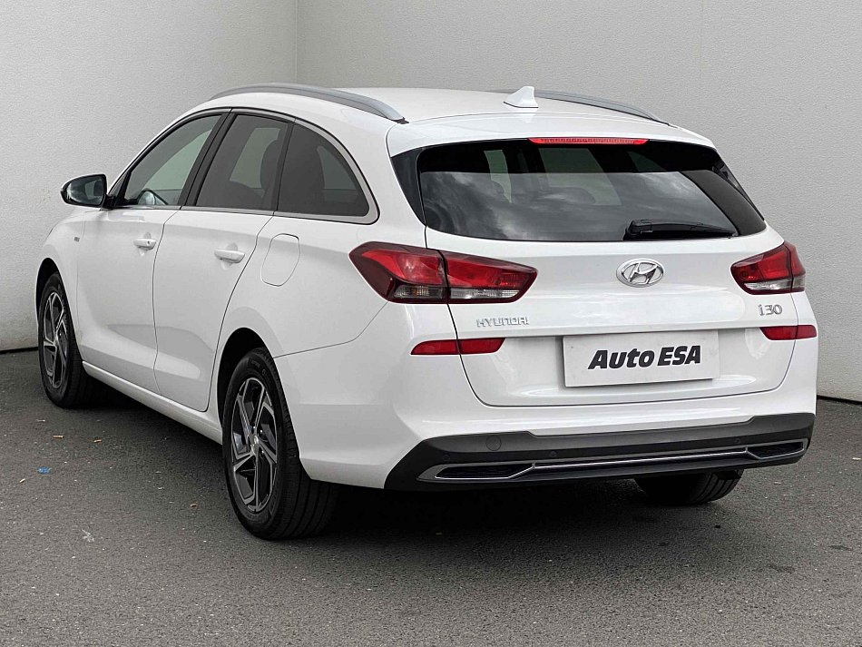 Hyundai I30 1.5 T-GDi Smart 48V