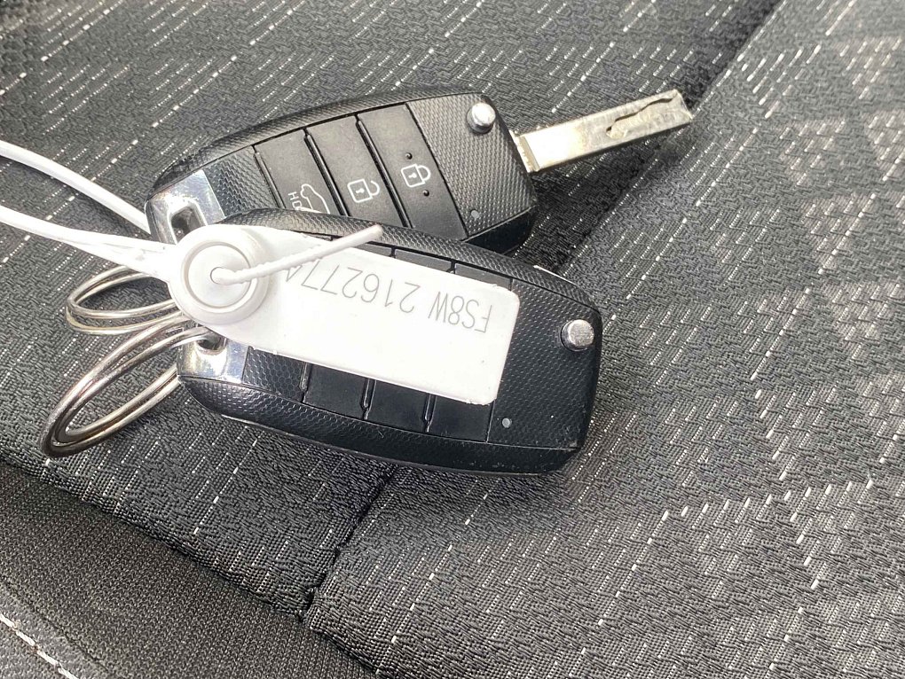 Kia Rio 1.2i 