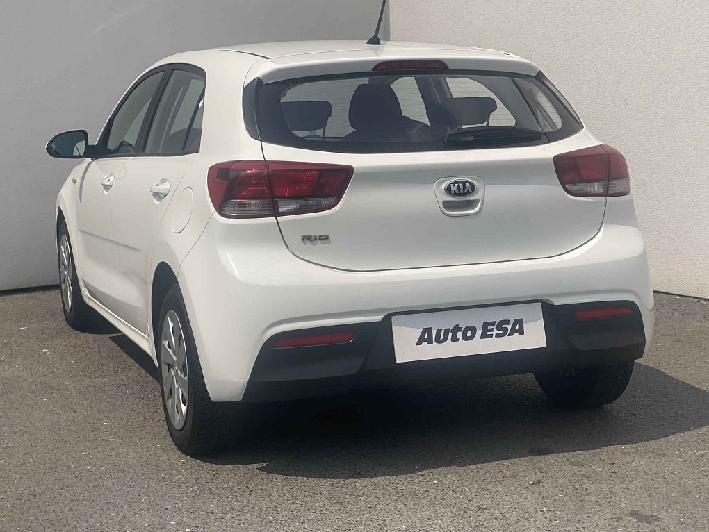 Kia Rio 1.2i 