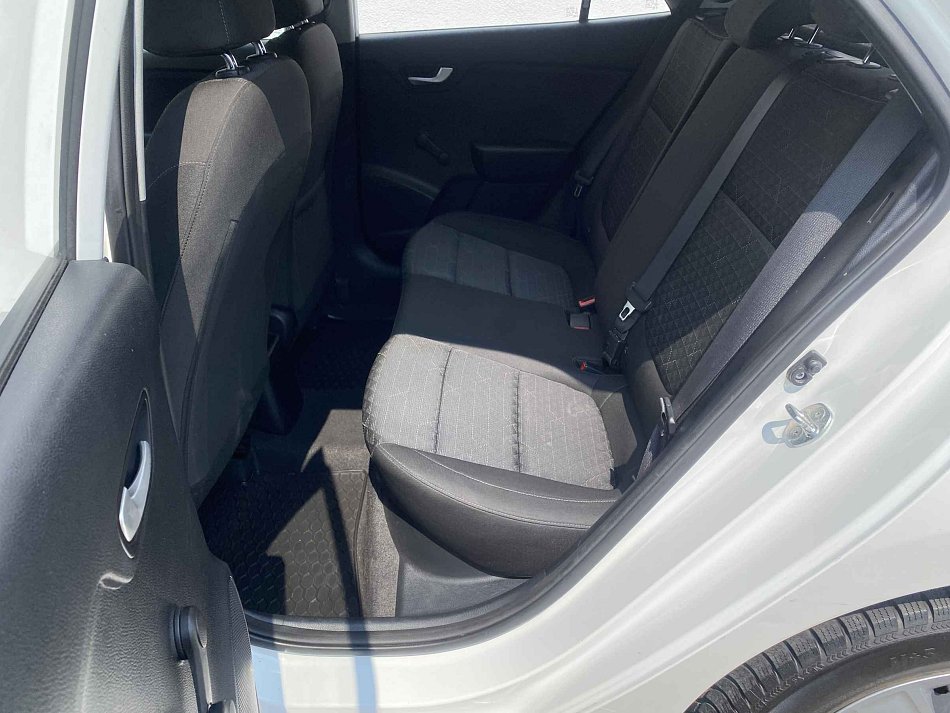 Kia Rio 1.2i 