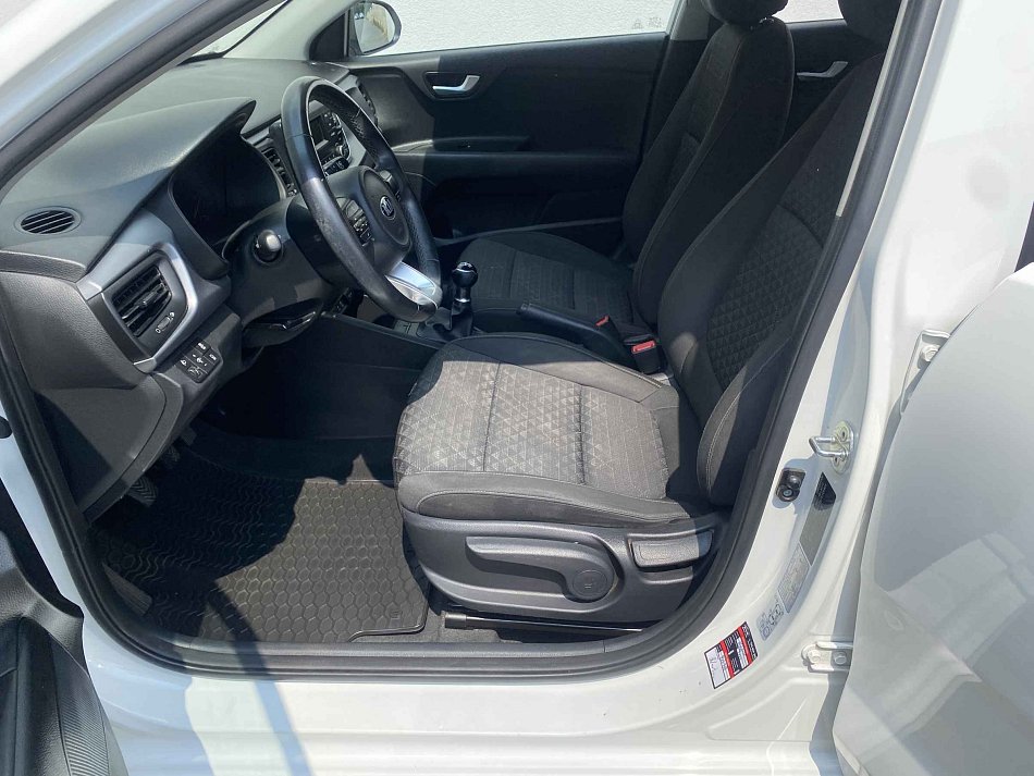 Kia Rio 1.2i 