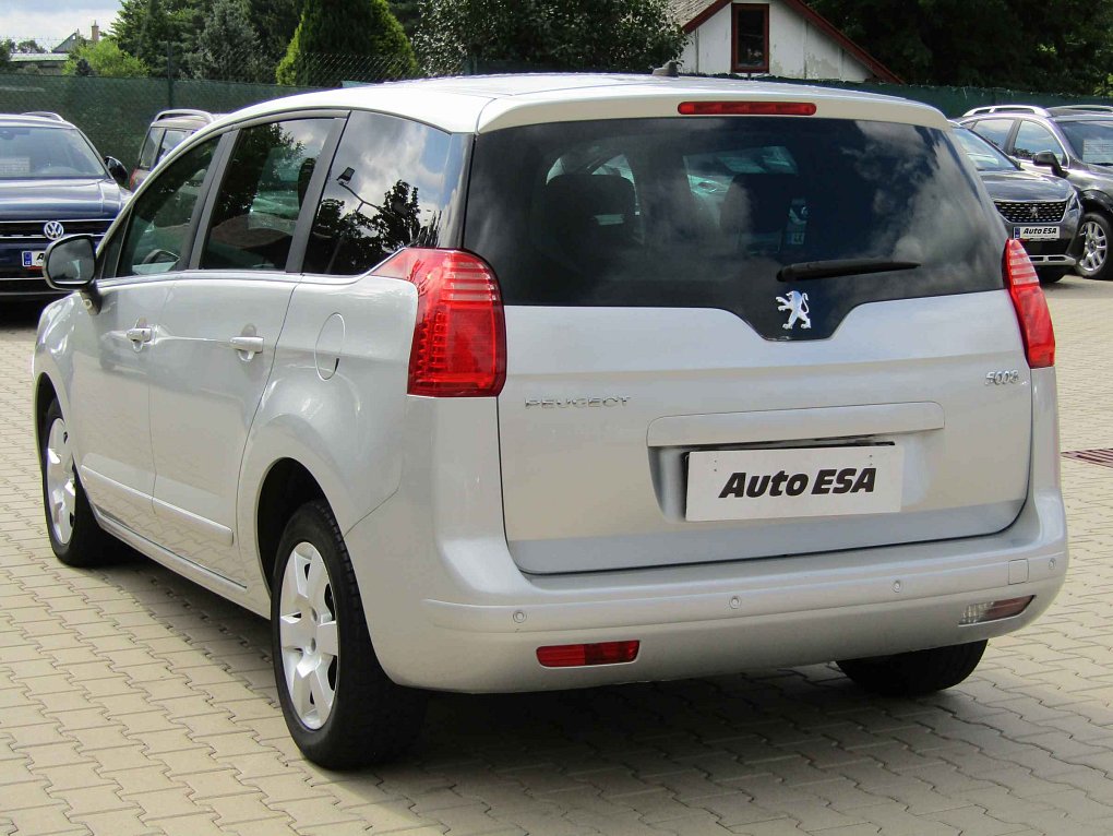Peugeot 5008 1.6 HDi 
