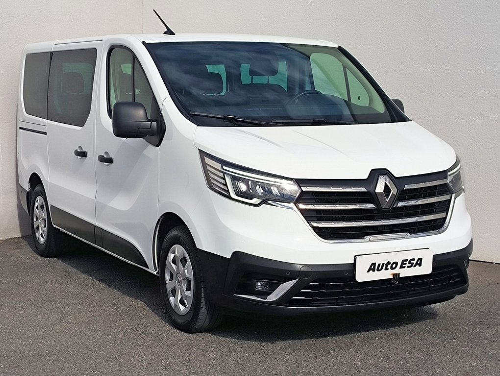 Renault Trafic 2.0dCi Intense L2 9míst