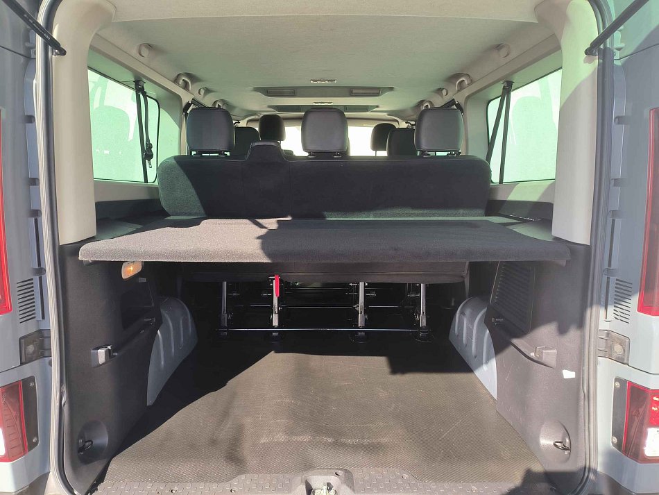 Renault Trafic 2.0dCi Intense L2 9míst
