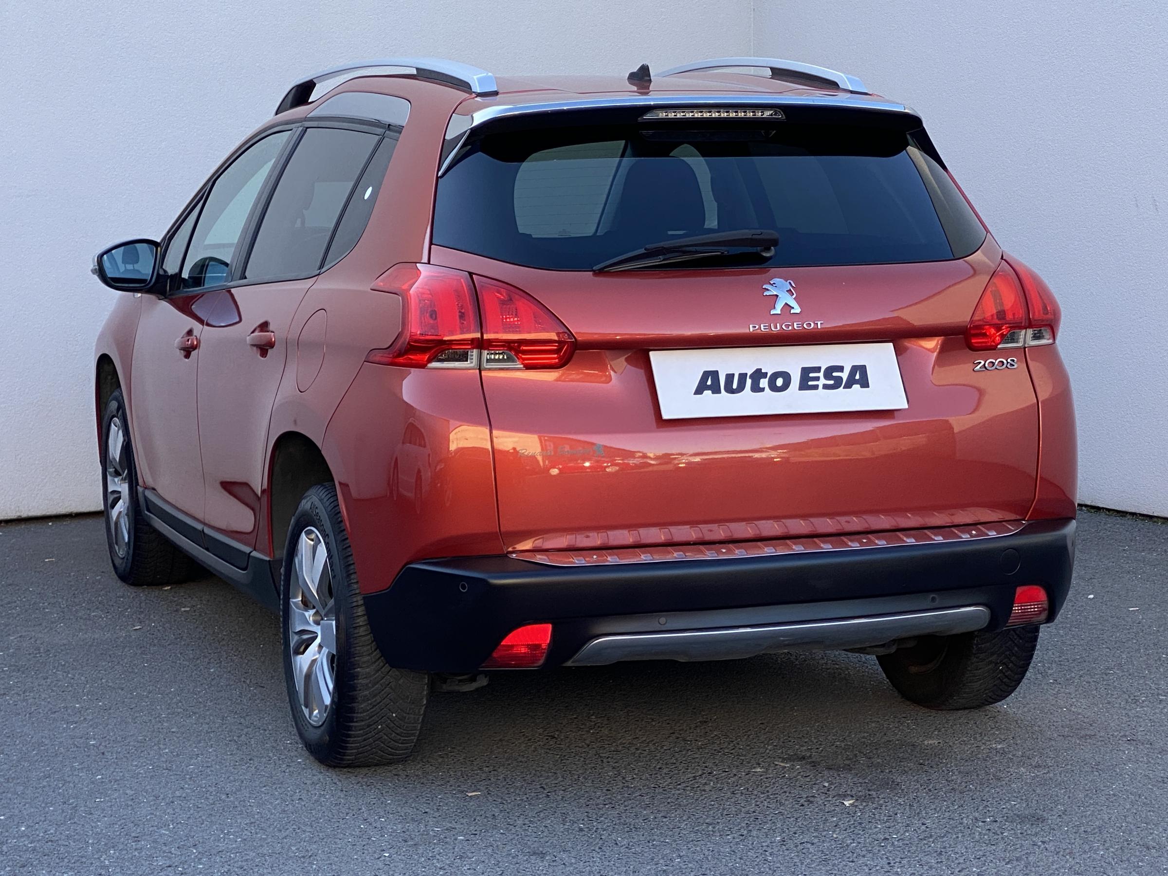 Peugeot 2008, 2015 - pohled č. 6