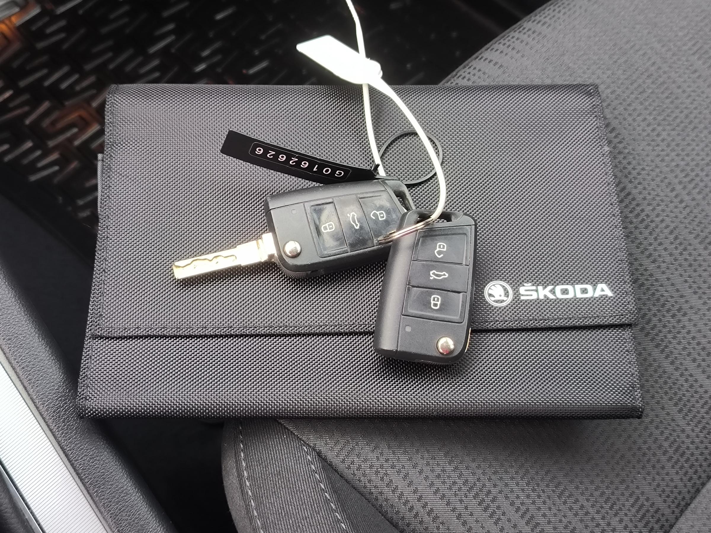 Škoda Octavia III, 2016 - pohled č. 21