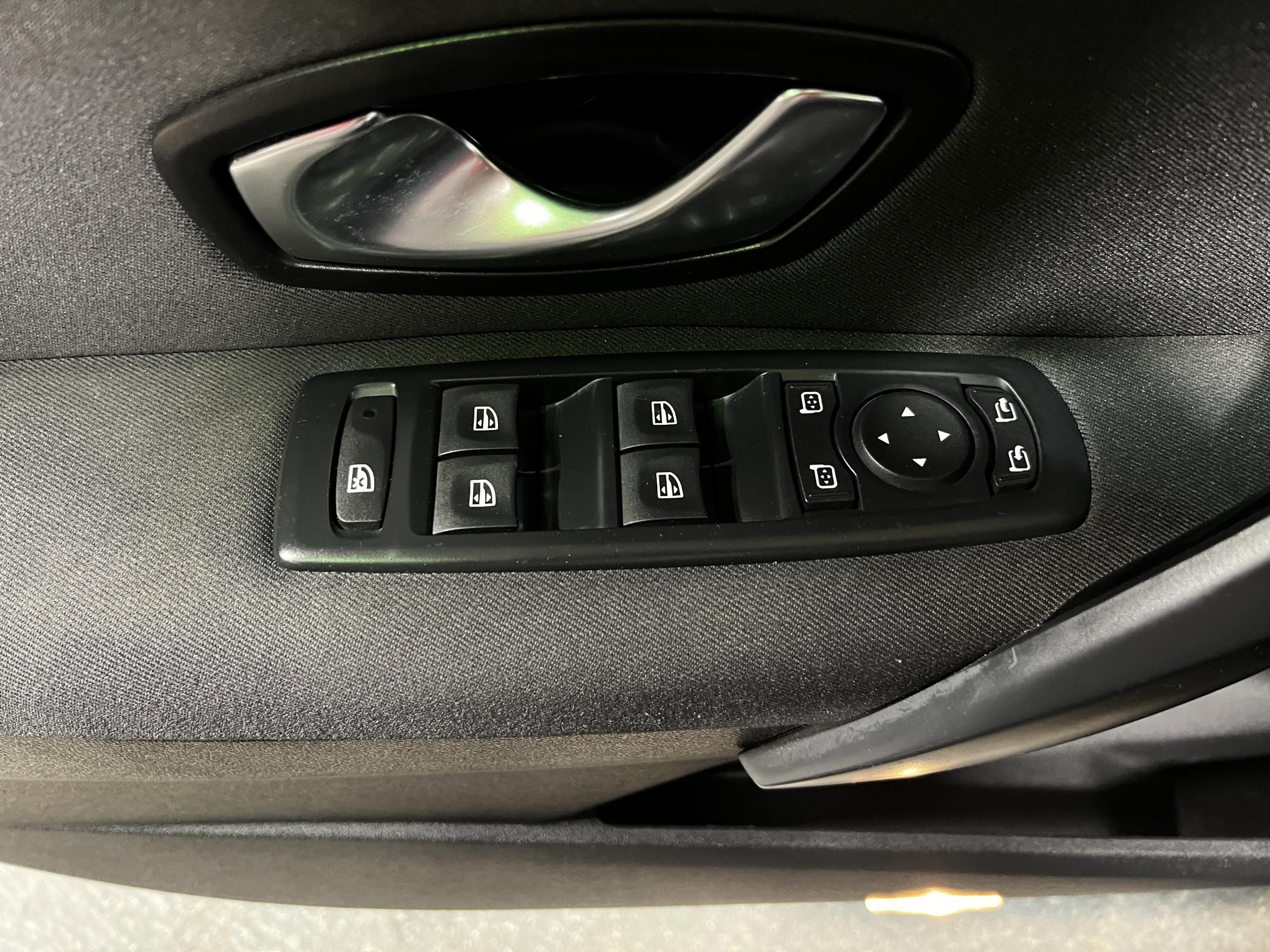 Renault Mégane, 2010 - pohled č. 12