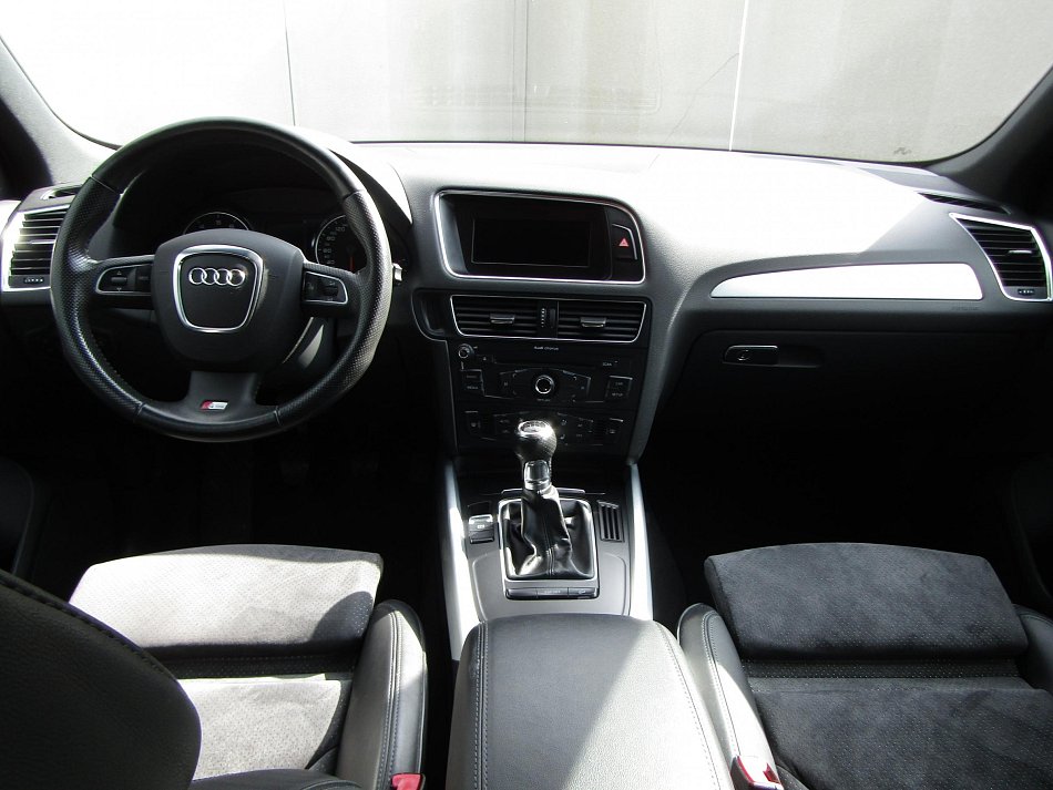Audi Q5 2.0 TFSi S-line quattro