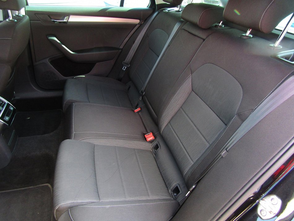 Škoda Superb III 2.0 TSi SportLine