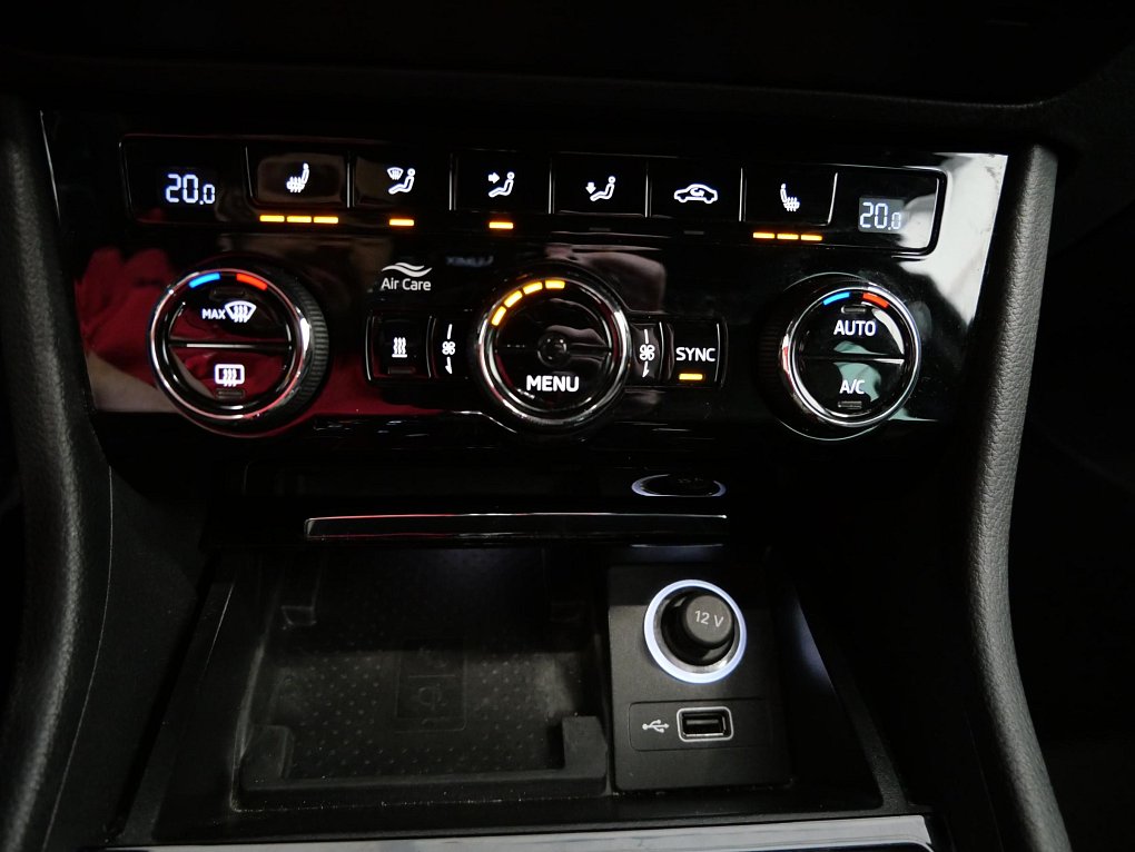 Škoda Superb III 2.0TDi  4x4