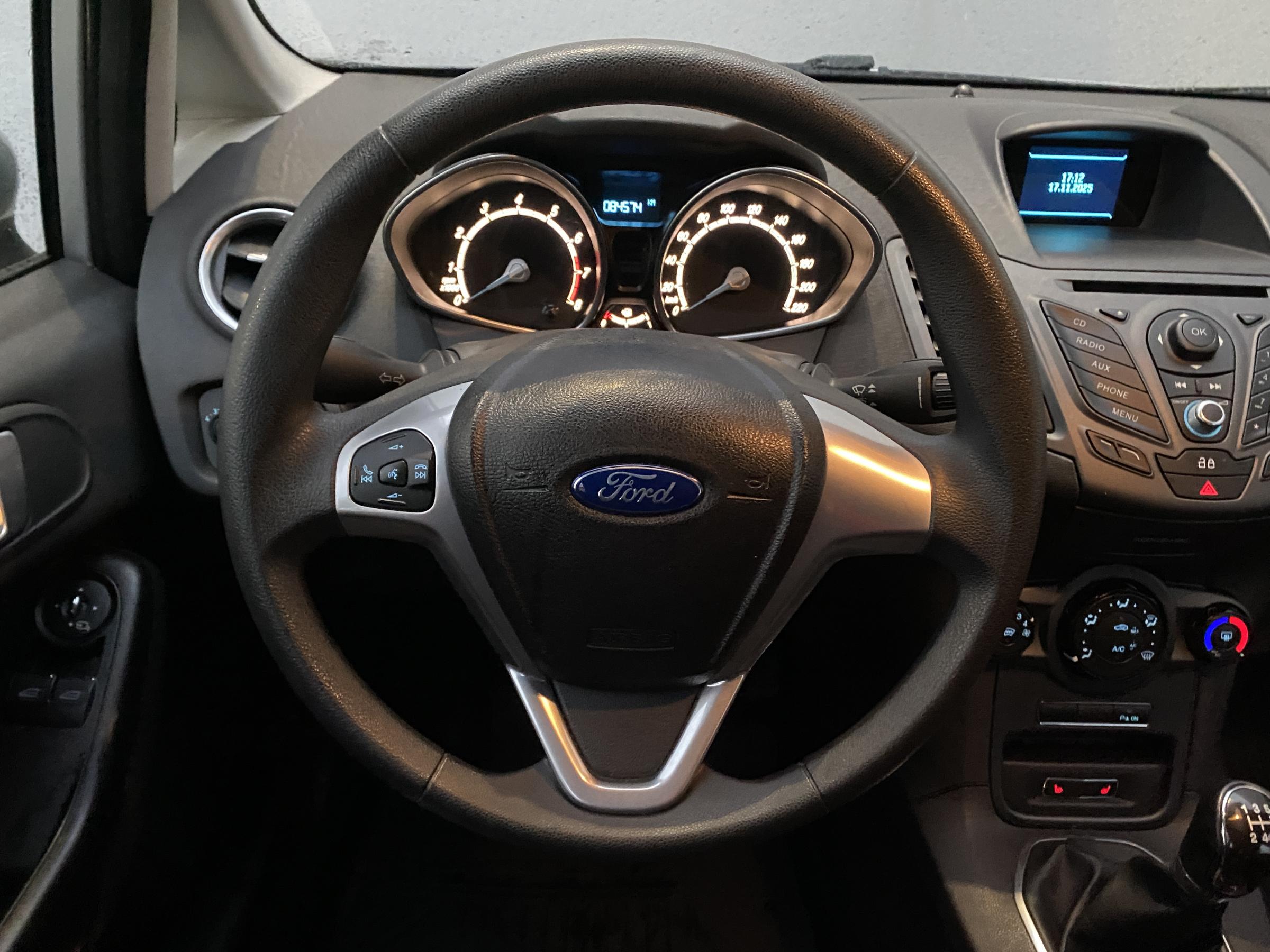 Ford Fiesta, 2013 - pohled č. 11